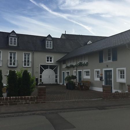Ferienwohnung Stuebchen Salmtal Экстерьер фото